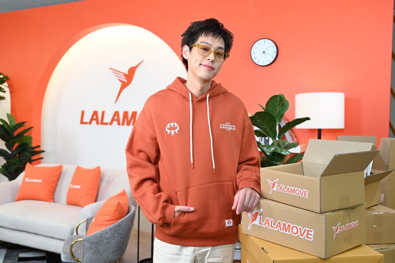 บิวกิ้น พุฒิพงศ์ เปิดบ้านปาร์ตี้ ขนส่งเสน่ห์ตรงถึงหน้าบ้าน ชวน ‘ย้ายบ้านอุ่นใจกับ Lalamove’ แจกส่วนลดจุใจสูงสุด 50%