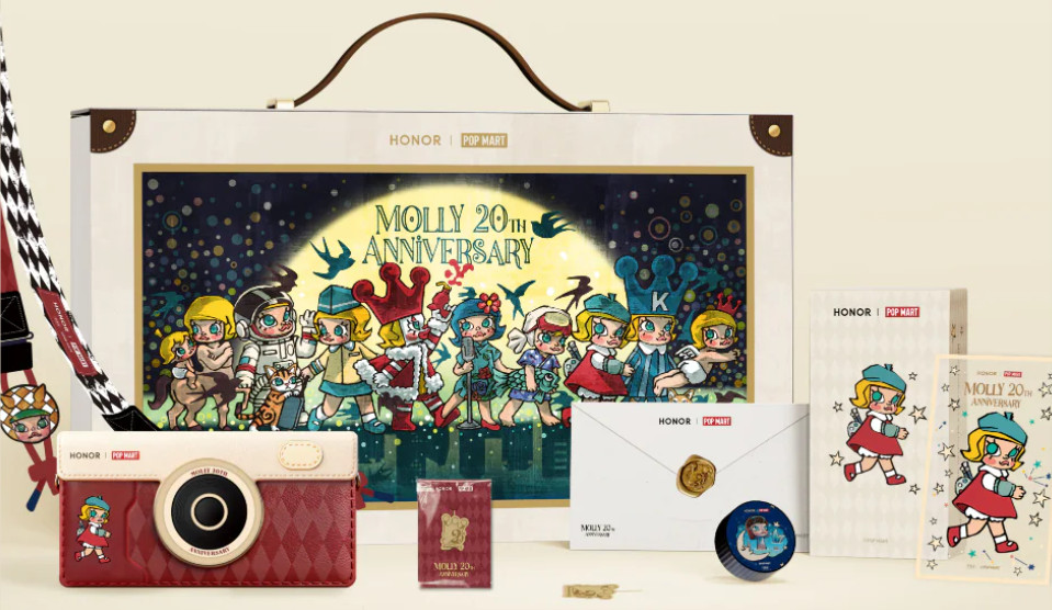 ฉลองครบรอบ 20 ปี MOLLY HONOR จับมือ POP MART เปิดตัว HONOR 600 Pro x POP MART MOLLY Limited Edition